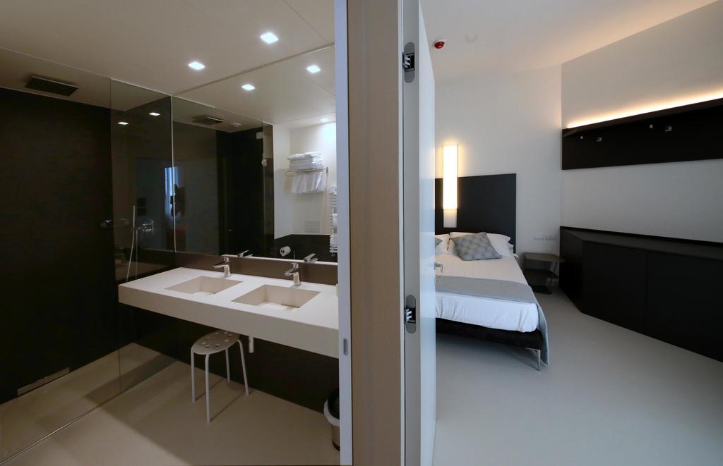 Hotel Cristallo Senigallia Zimmer foto