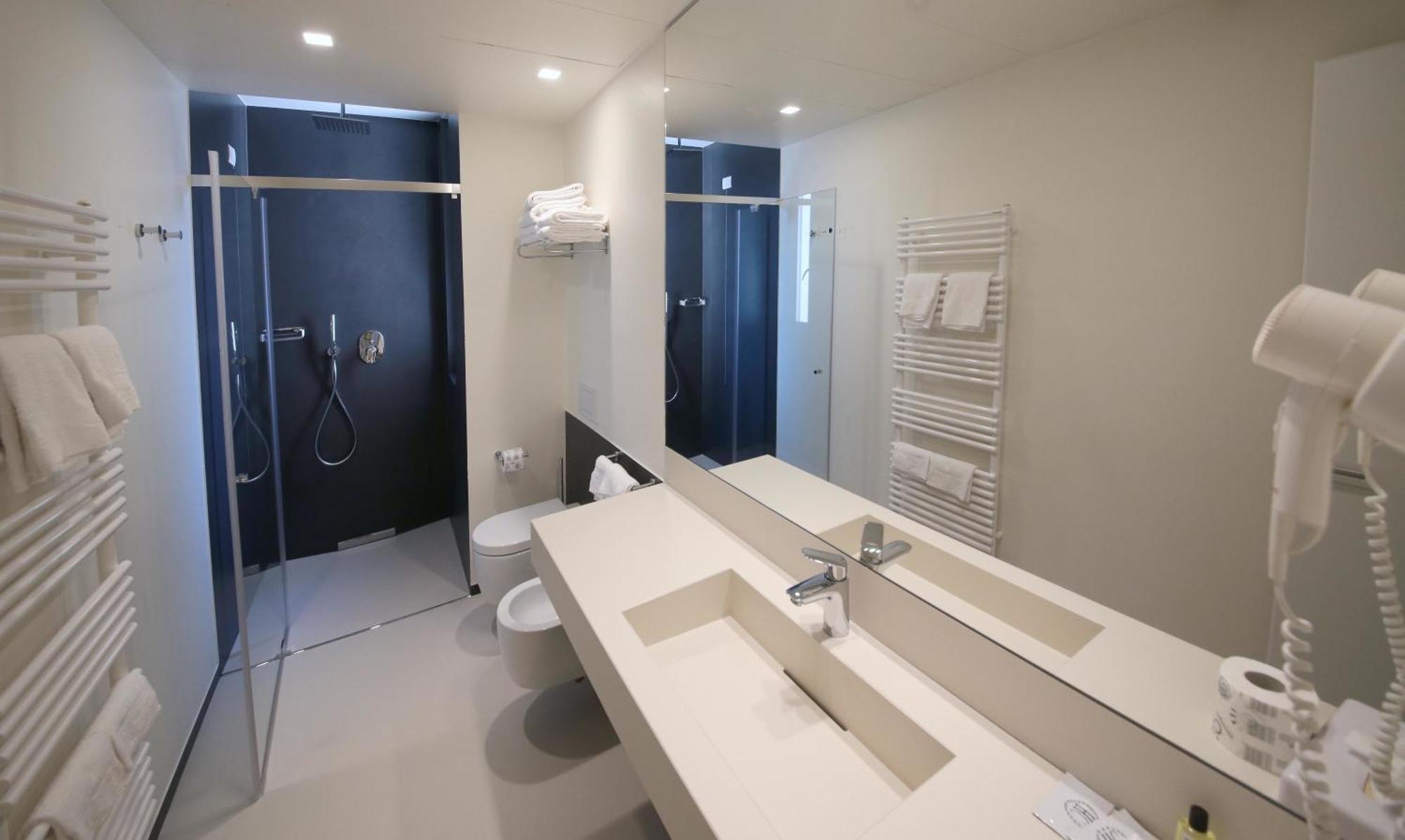 Hotel Cristallo Senigallia Zimmer foto